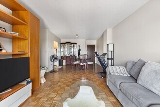 2353 Massachusetts Ave in Cambridge, MA - Building Photo - Building Photo