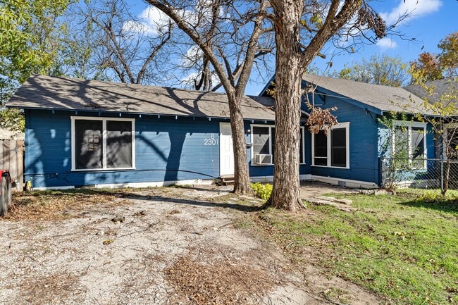 property at 2301 N 16th St