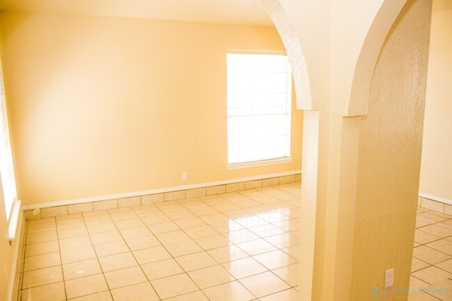 128 Masquerade Ln in El Paso, TX - Building Photo - Building Photo