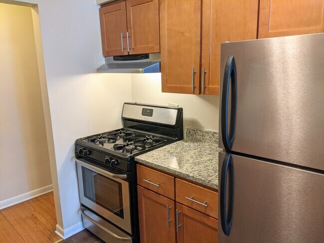 property at 810 Seward St