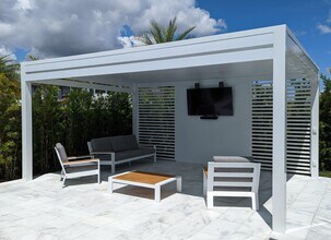 2030 SW 145th Ave in Miami, FL - Building Photo - Building Photo