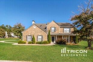 1230 Webb Farm Ln in Loganville, GA - Building Photo