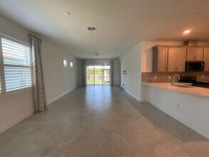 10504 Spring Tide Wy in Parrish, FL - Building Photo - Building Photo