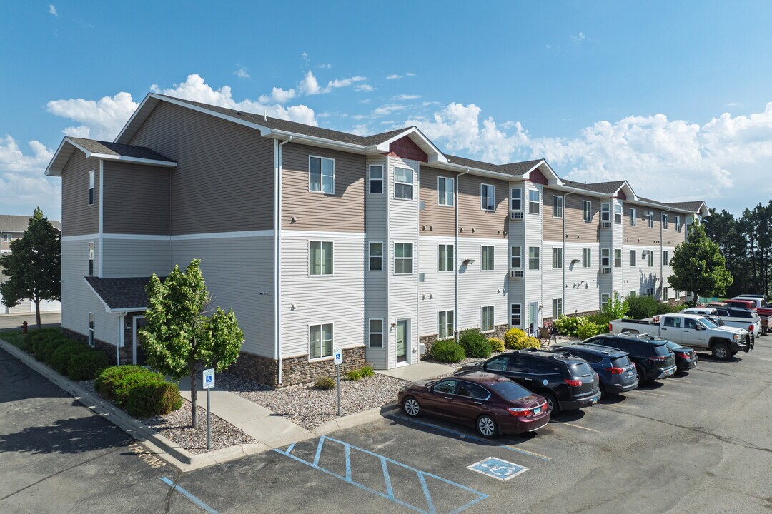 The Pines Luxury Security Apartments in Minot, ND - Building Photo