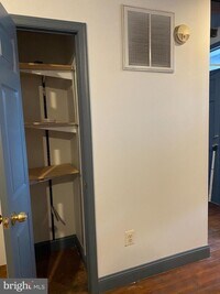 1724 Aliceanna St photo'