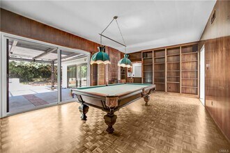 9643 Amestoy Ave in Los Angeles, CA - Building Photo - Building Photo