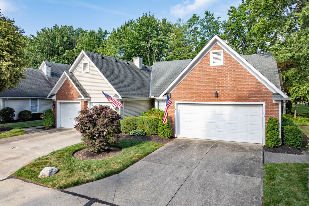 31825 Bayview Dr in Avon Lake, OH - Building Photo