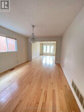 38 Southgate Crescent in Richmond Hill, ON - Building Photo - Building Photo