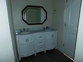 113 G St in Antioch, CA - Building Photo - Building Photo