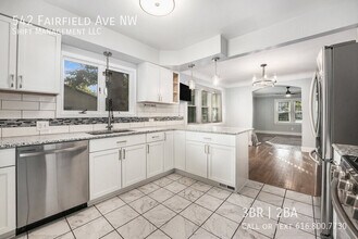 542 Fairfield Ave NW in Grand Rapids, MI - Building Photo - Building Photo