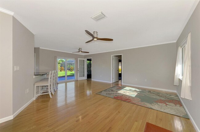 218 Laurel Hollow Dr in Nokomis, FL - Building Photo - Building Photo