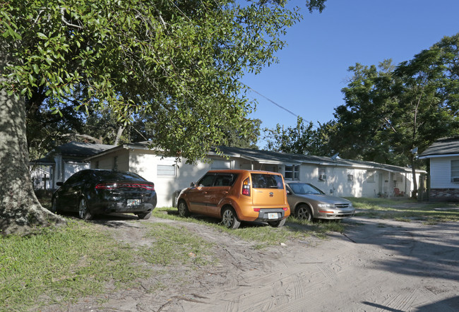 Turn Key Quadruplex in Jacksonville, FL - Building Photo - Building Photo