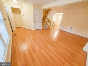 13654 Palmetto Cir in Germantown, MD - Building Photo - Building Photo