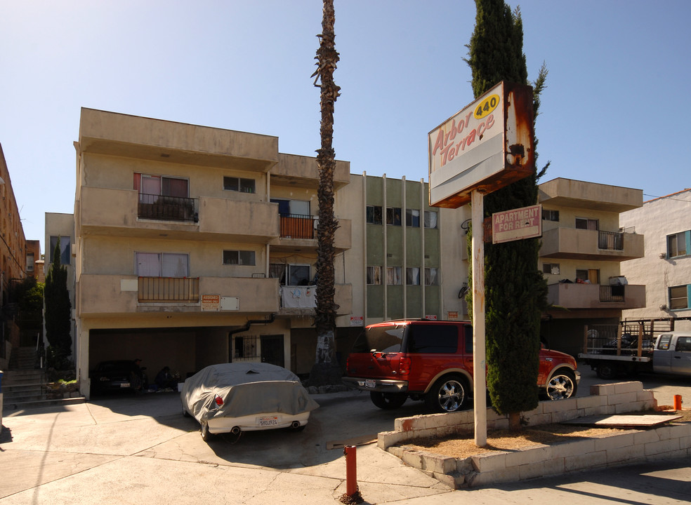 Arbor Terrace in Los Angeles, CA - Building Photo