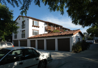 French Quarter Apartments in Goleta, CA - Building Photo - Building Photo