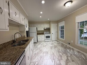 12707 Harborview Ct in Woodbridge, VA - Building Photo - Building Photo