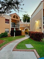 6288 NW 186th St, Unit XXX in Hialeah, FL - Building Photo