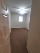 127 N Jefferson St in Mount Pleasant, IA - Building Photo - Building Photo