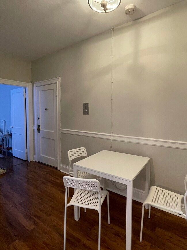 8 Saint Germain St, Unit 5 in Boston, MA - Foto de edificio - Building Photo