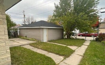 4232 N 18th St in Milwaukee, WI - Building Photo - Building Photo
