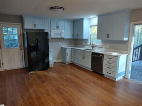 111 Middleton Ln in Greenville, SC - Foto de edificio - Building Photo