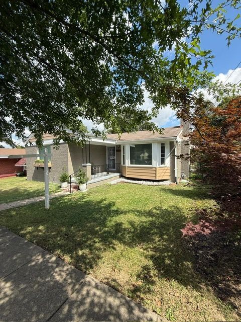 property at 1112 Chaplin St SE