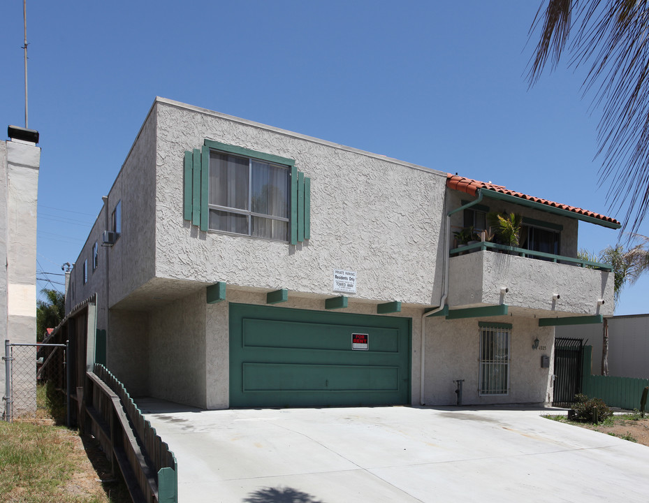 4325 Felton St in San Diego, CA - Building Photo