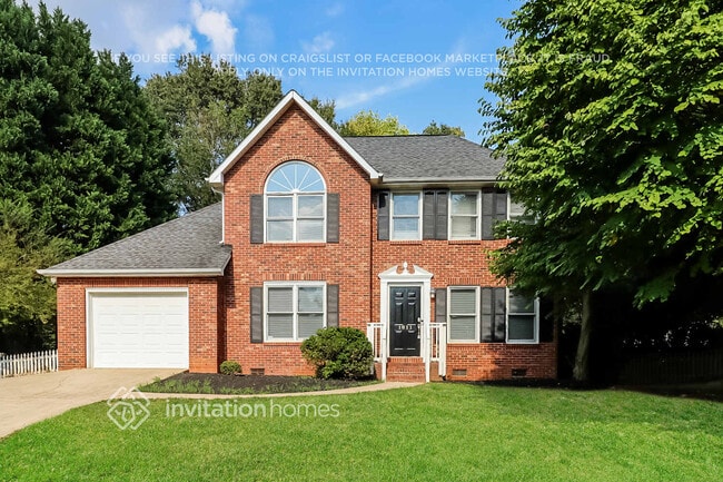 property at 1811 Southridge Dr