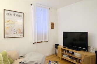 1420 York Ave in New York, NY - Building Photo - Building Photo