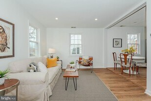 108 New Jersey Ave NW in Glen Burnie, MD - Building Photo