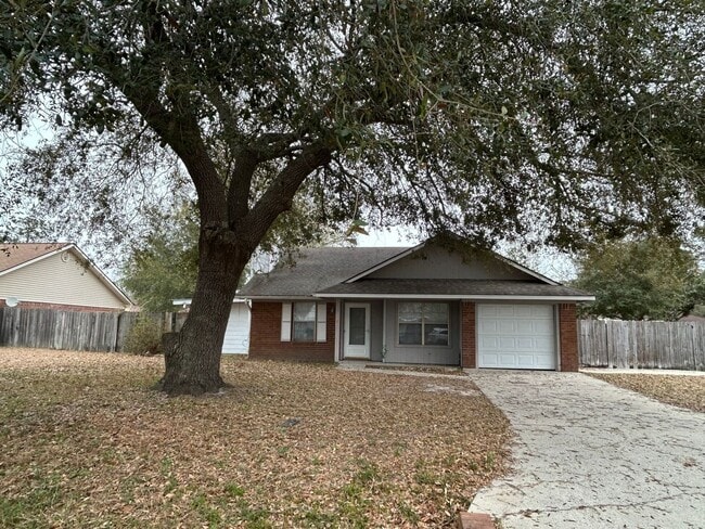 property at 624 Oak St