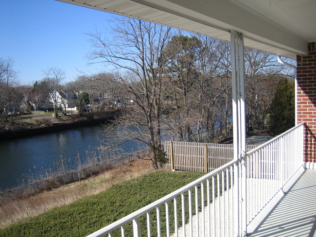 910 South St in Point Pleasant Beach, NJ - Foto de edificio - Building Photo