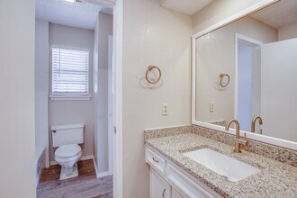 1408 Aberdeen Ave in Wolfforth, TX - Building Photo - Building Photo