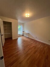 1856 Opechee Dr in Miami, FL - Building Photo - Building Photo