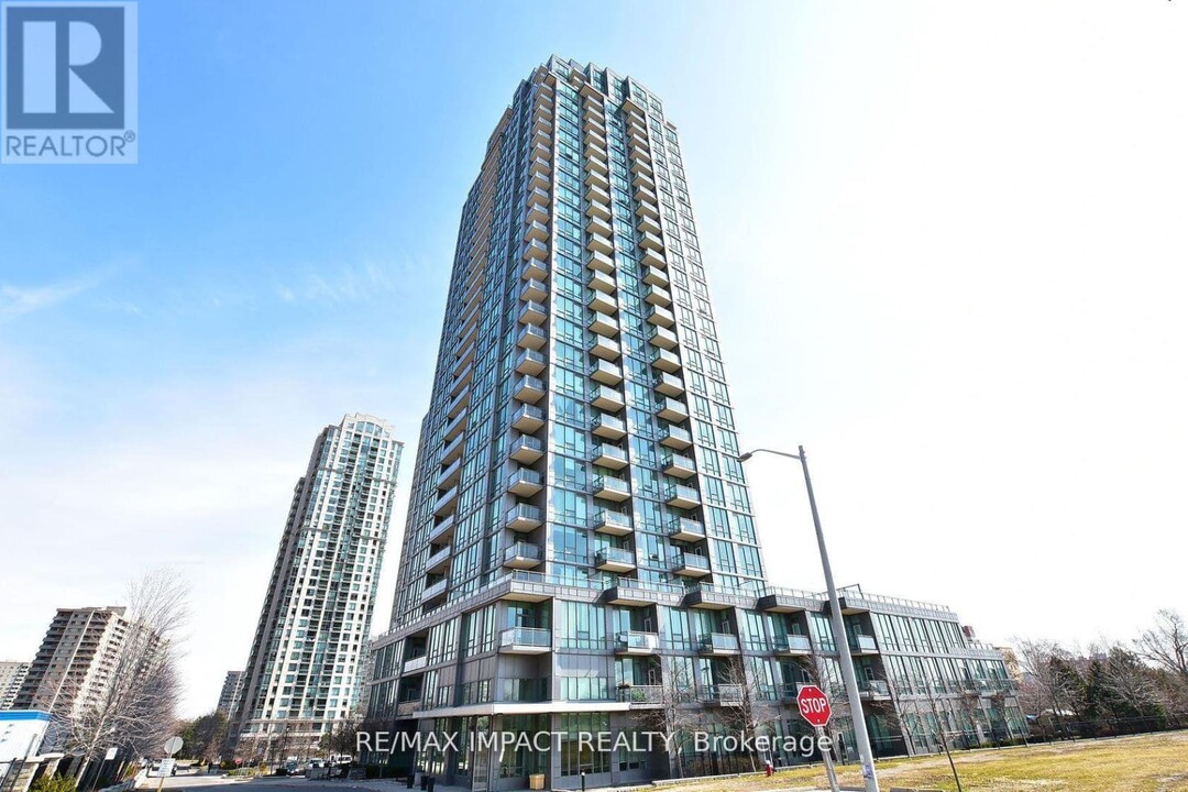 3525-3525 Kariya Dr in Mississauga, ON - Building Photo