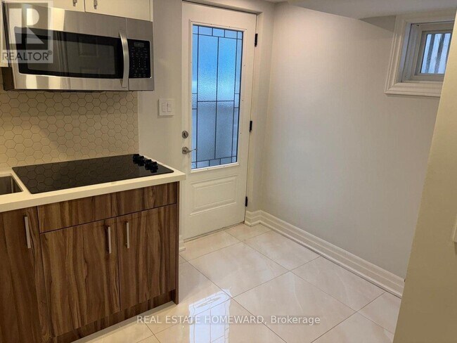 33 Braeburn Dr in Markham, ON - Building Photo - Building Photo