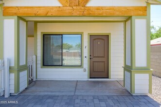 274 N Delaware St in Chandler, AZ - Building Photo - Building Photo