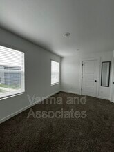 620 Pacific Ave in Centerton, AR - Building Photo - Building Photo