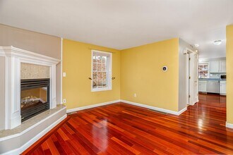 15 N Intervale St in Nashua, NH - Building Photo - Building Photo