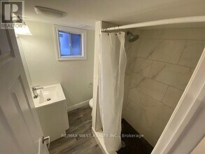 81 Cuffley Crescent S in Toronto, ON - Building Photo - Building Photo