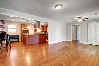 1408 Ruth Ave in Austin, TX - Building Photo - Building Photo