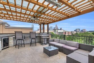 1376 Arch Pl in Dallas, TX - Building Photo - Building Photo
