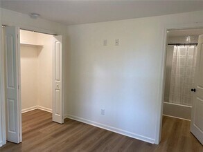 3426 Harrison Rd in East Point, GA - Building Photo - Building Photo