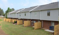 Mt Olive Townhomes in Commerce, GA - Building Photo - Building Photo