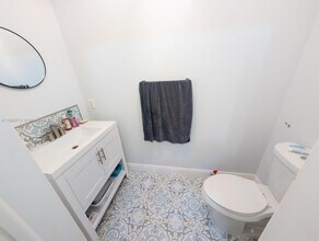15369 SW 36th Terrace in Miami, FL - Building Photo - Building Photo