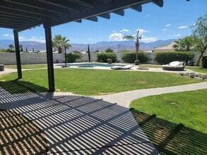 5 Curie Ct, Unit 764310 in Rancho Mirage, CA - Foto de edificio - Building Photo