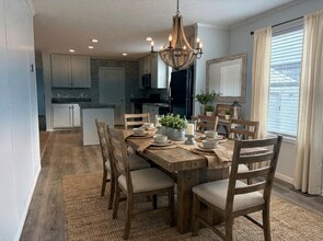 1961 Winter Park Dr in Ankeny, IA - Foto de edificio - Building Photo