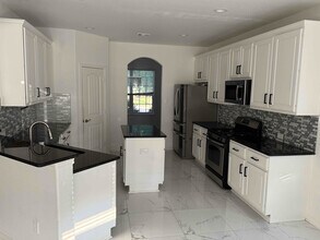 4372 Barchetta Dr in Round Rock, TX - Building Photo - Building Photo