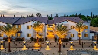 1491 Alluvial Ave, Unit 1491 Alluvial Ave 300 in Clovis, CA - Building Photo
