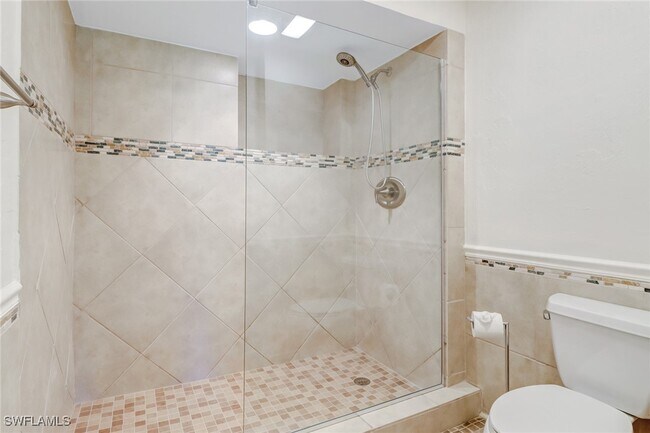 property at 512 Sugar Pine Ln